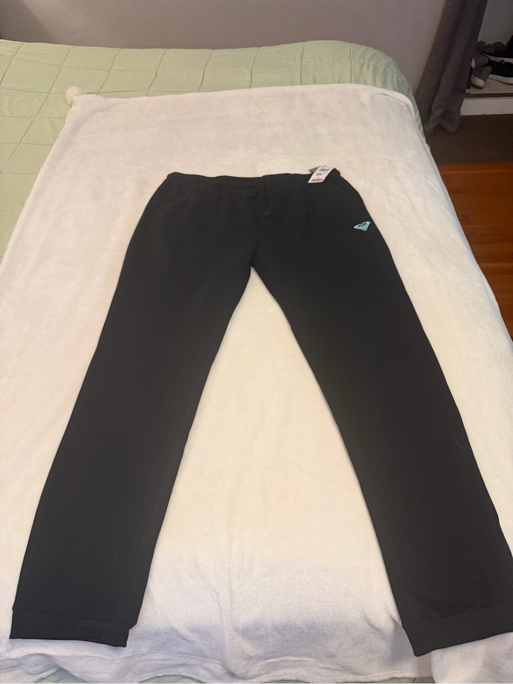 Roxy Black Joggers with Teal Heart Logo - Picture 2 of 2